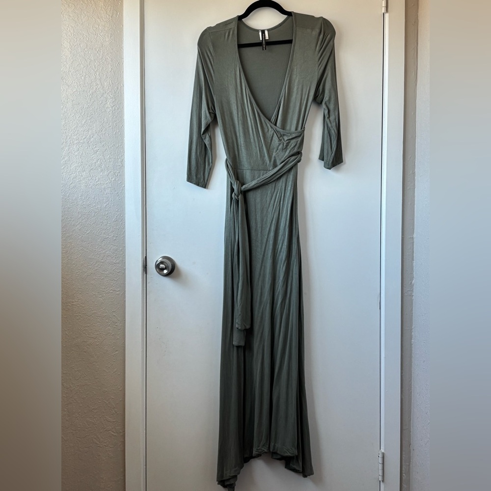 Wrap maxi dress. Size Medium